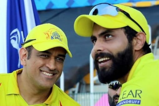 Dhoni handed over the captaincy of CSK to Jadeja