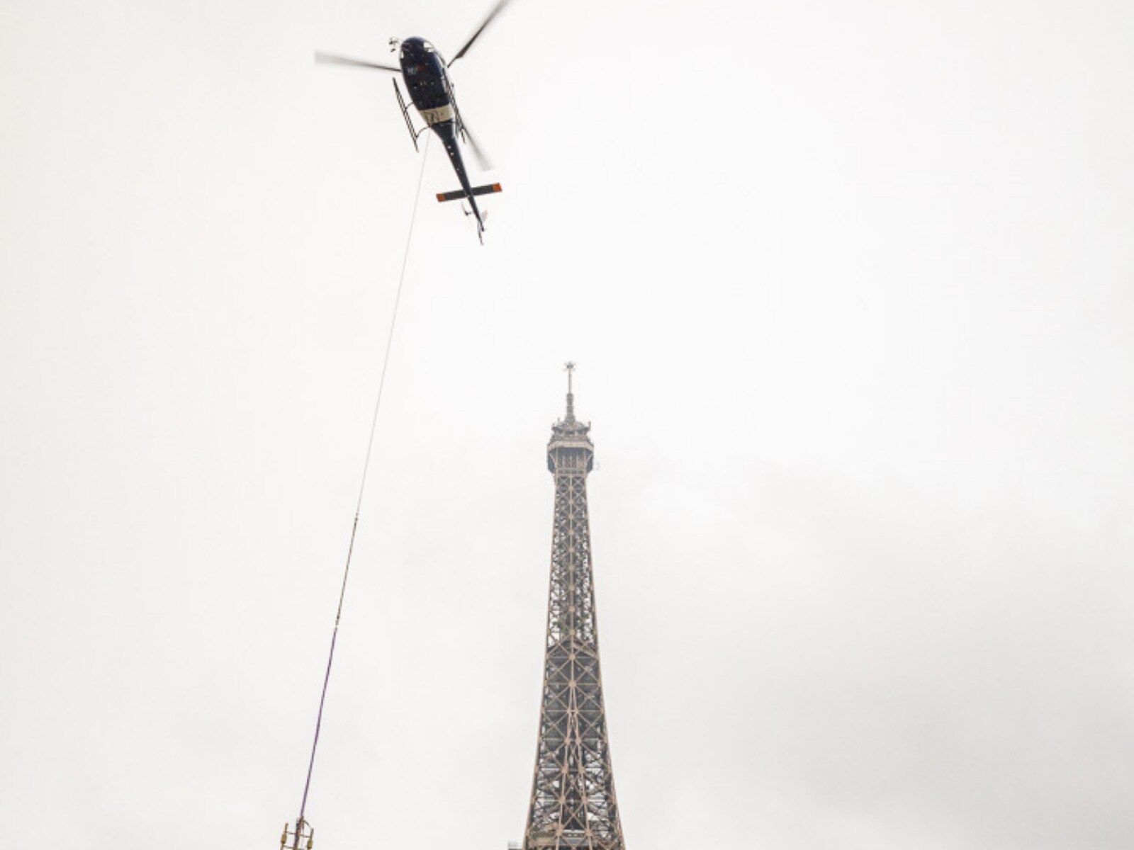 From 300 to 330 meters : the story of the Tower's height - The Eiffel Tower