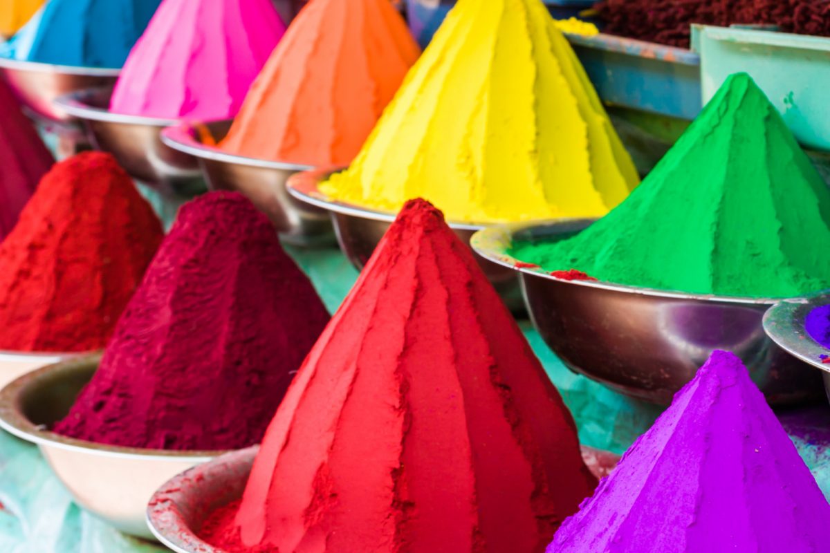 Holi 2023: Why is Holi Called the Festival of Colours and What do Red,  Orange, Yellow, Pink, Green, Blue and Purple Symbolise