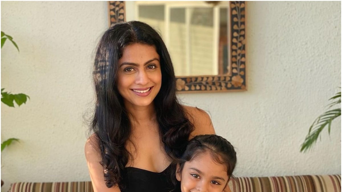 Actor Manasi Parekh Opens Up On Staying Away From Her Daughter While Working: 'It's Not Easy, You Feel Guilty'