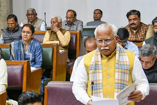 Haryana ˹ҤѰ Manohar Lal Khattar ѹáͧûЪҳͧ Haryana Assembly ͧ Chandigarh ѹظ  (Ҿ .)