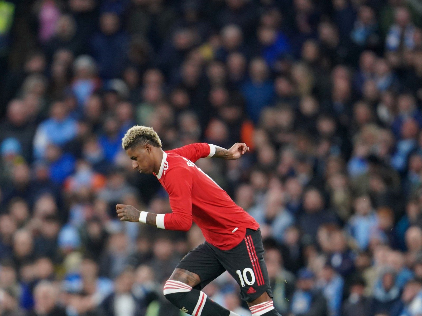 marcus rashford purple boots