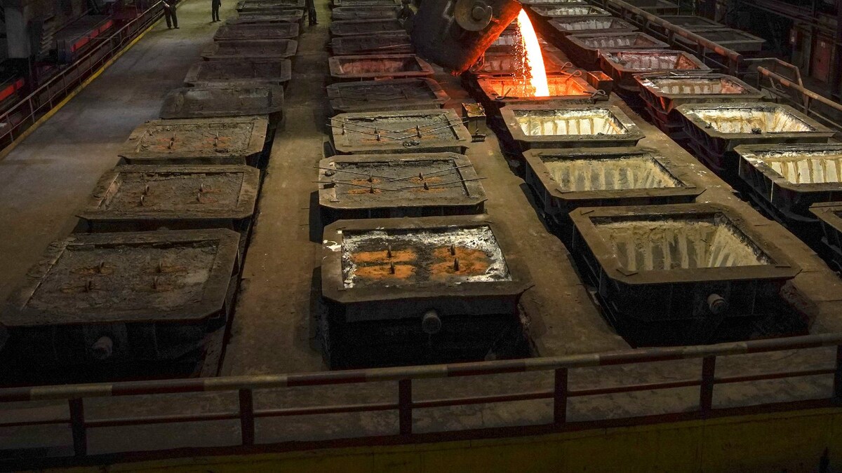 Nickel Prices Surge To Record 100,000; London Halts Metal Trade For