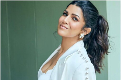 ѡʴ Nimrat Kaur ˹ѡѺҾ¹ͧشͧ