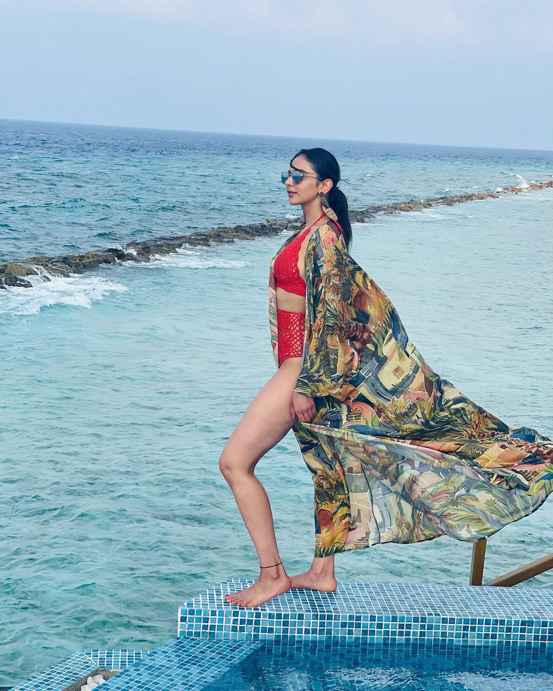Rakul Preet Singh Slays A Red Bikini As She Shares Throwback Photo From  Maldives Vacay, See Her Sexy Pictures - News18