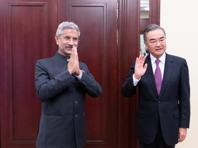 External affairs minister S Jaishankar with Chinese foreign minister Wang Yi. (File pic: Reuters)
