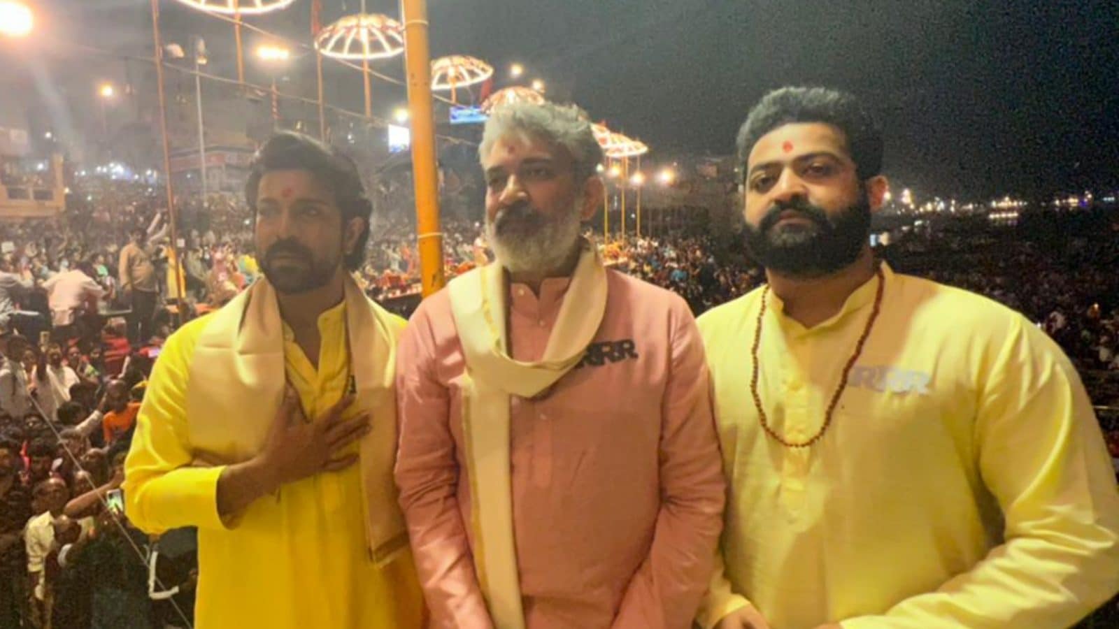 RRR: Ram Charan, Jr NTR, SS Rajamouli Perform Ganga Aarti In Varanasi ...