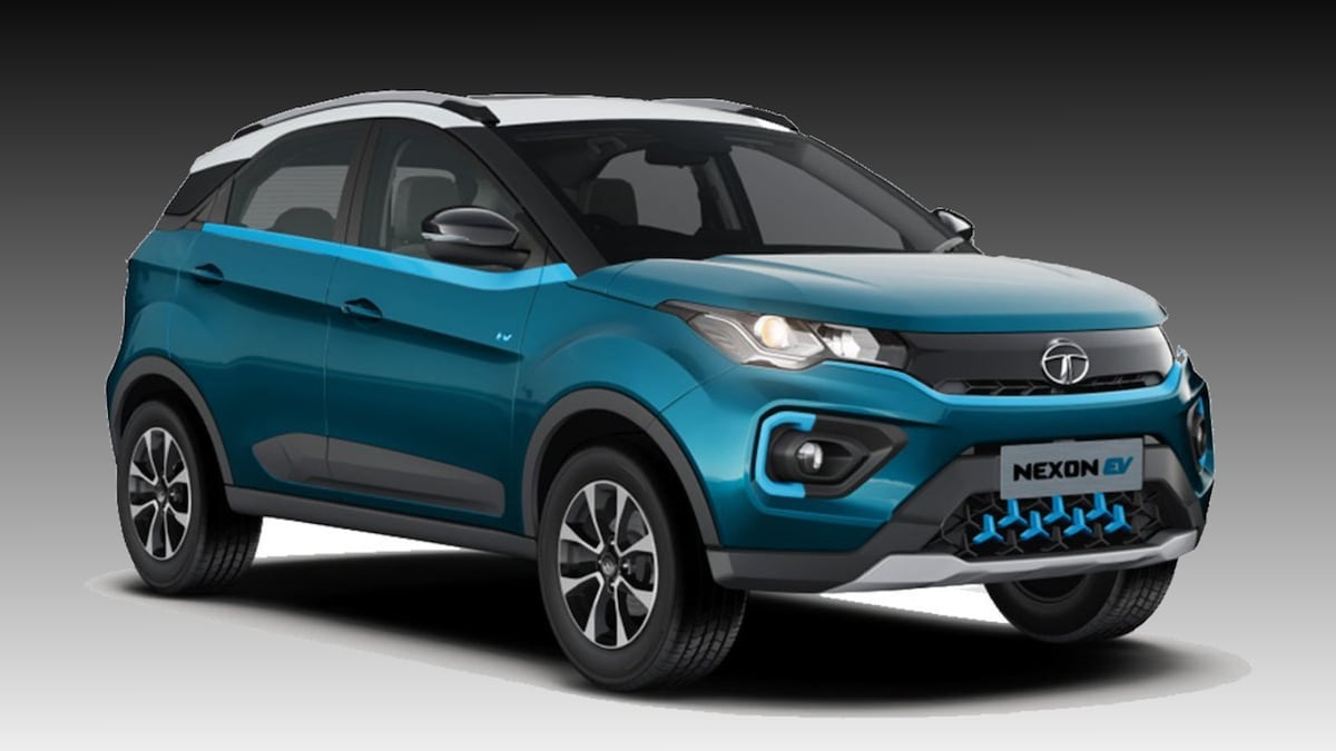 Over 100 Tata Nexon Electric, Tigor EVs Delivered in a Single Day in Aurangabad