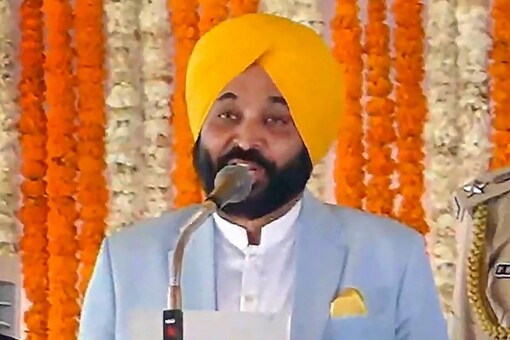 Aam Aadmi Party (AAP) leader Bhagwant Mann, who was sworn in as Punjab's 17th chief minister on Wednesday. (PTI Photo)