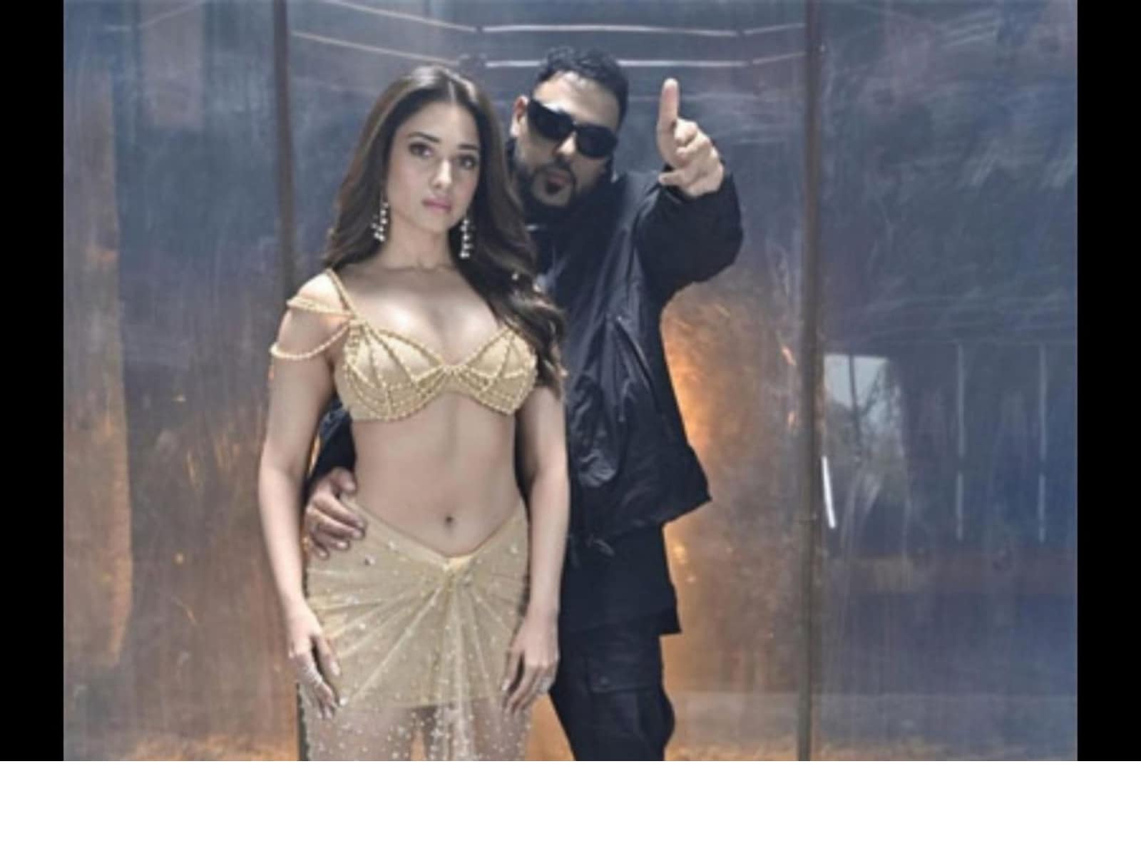 Mika Singh graces the launch of his new song 'Belly Ring' | Parties &  Events - Bollywood Hungama