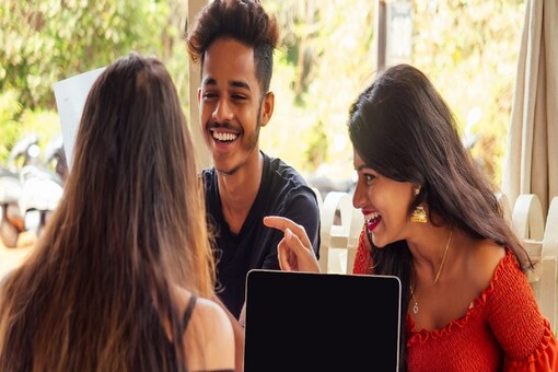 DU announced that those who dropped out of college in the final year can register for a one-time centenary chance. (Representational Image)