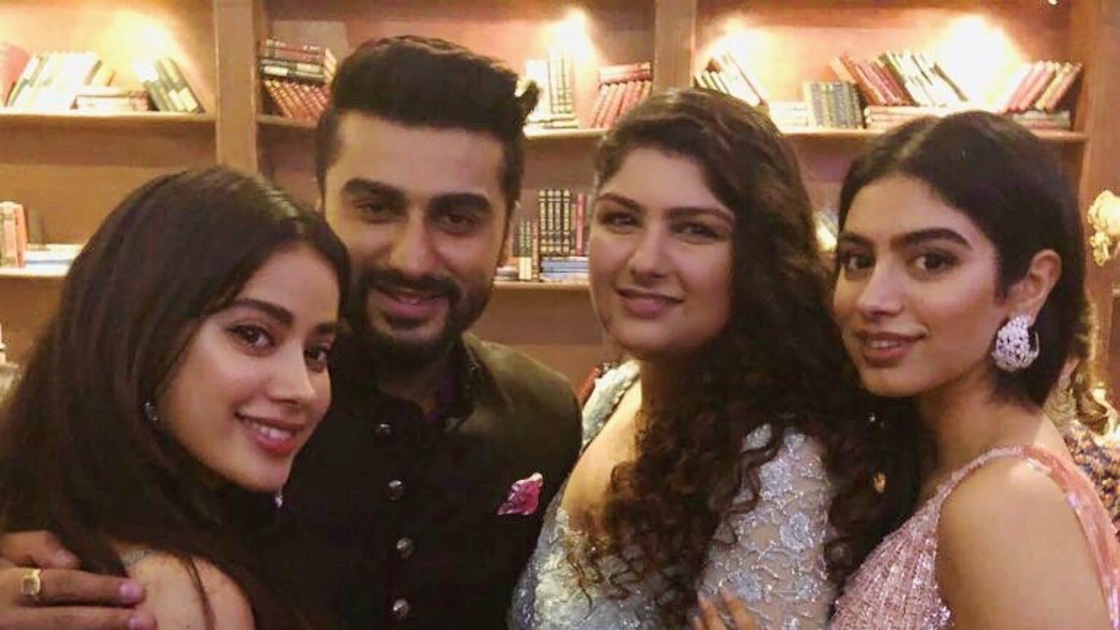 Janhvi Kapoor Says Having Arjun Kapoor, Anshula in Her and Khushi’s Life Has Made Them ‘More Secure, Stronger Individuals’