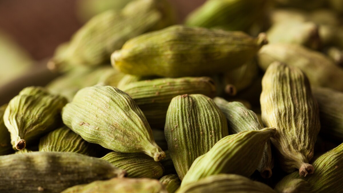 Cardamom Could Help Tackle Breast Cancer, Finds Study News18