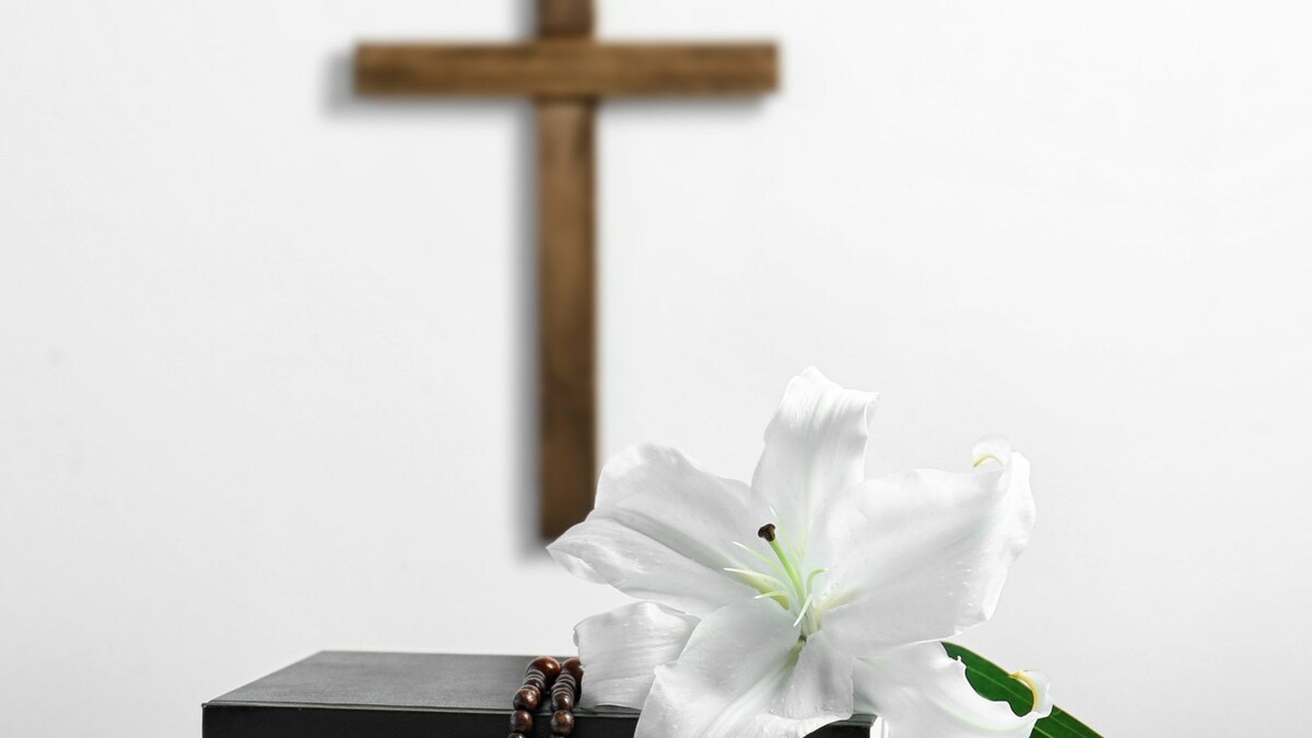 Good Friday 2022: Why it is Called Good Friday, and What are the Holy Hours?