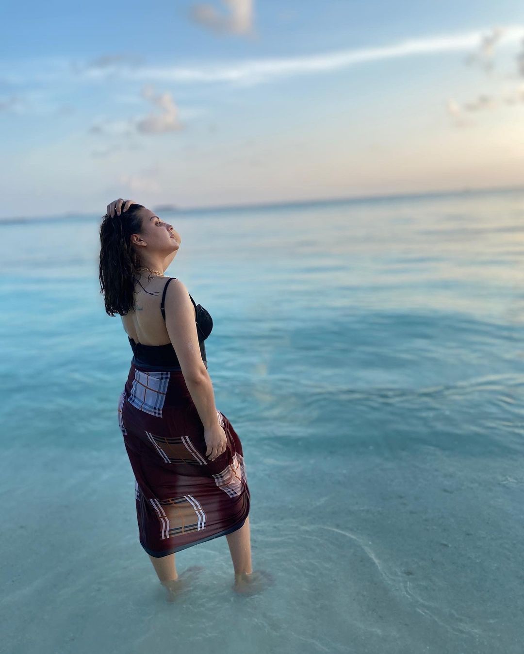 Himanshi Khuranas Madives Vacay Pictures Will Give You Major Wanderlust See The Divas 