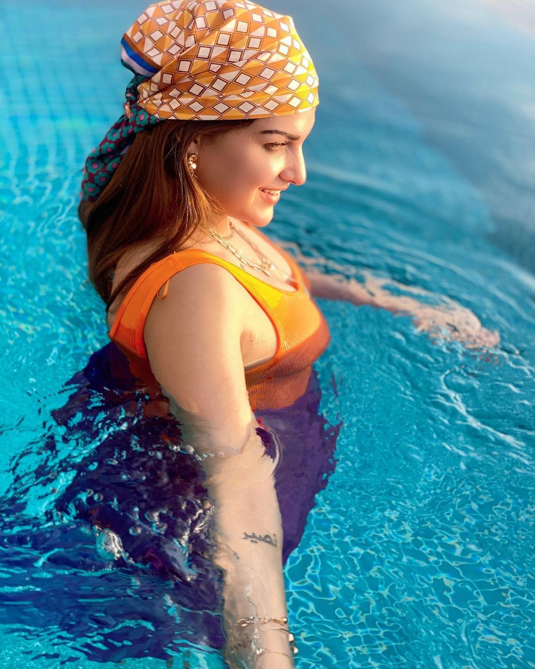 Himanshi Khuranas Madives Vacay Pictures Will Give You Major Wanderlust See The Divas 