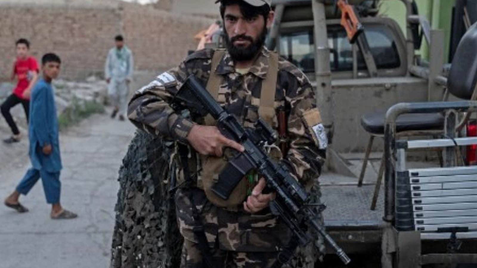 Kabul: Explosion at Mosque in Vicinity of Taliban Interior Ministry; Several Feared Dead