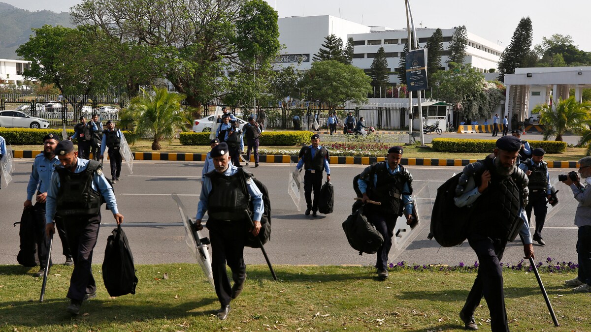 Pakistani Man from Minority Ahmadi Community Stabbed to Death Over Faith: Police