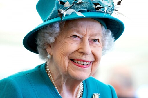 How Did Queen Elizabeth Spend Covid-19 Lockdown? New Book by Royal's Aide Shines Light How Did Queen Elizabeth Spend Covid-19 Lockdown? New Book by Royal's Aide Shines Light