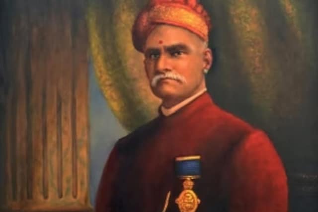 Talent of this prolific painter was exhibited around the age of 7, when he drew everyday scenes and pictures of animals on the walls. (Image: Raja Ravi Varma Heritage Foundation)
