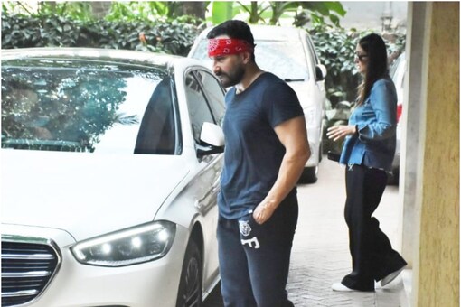 Saif Ali Khan  Kareena Kapoor Khan  Mercedes-Benz   (ٻҾ: Viral Bhayani)