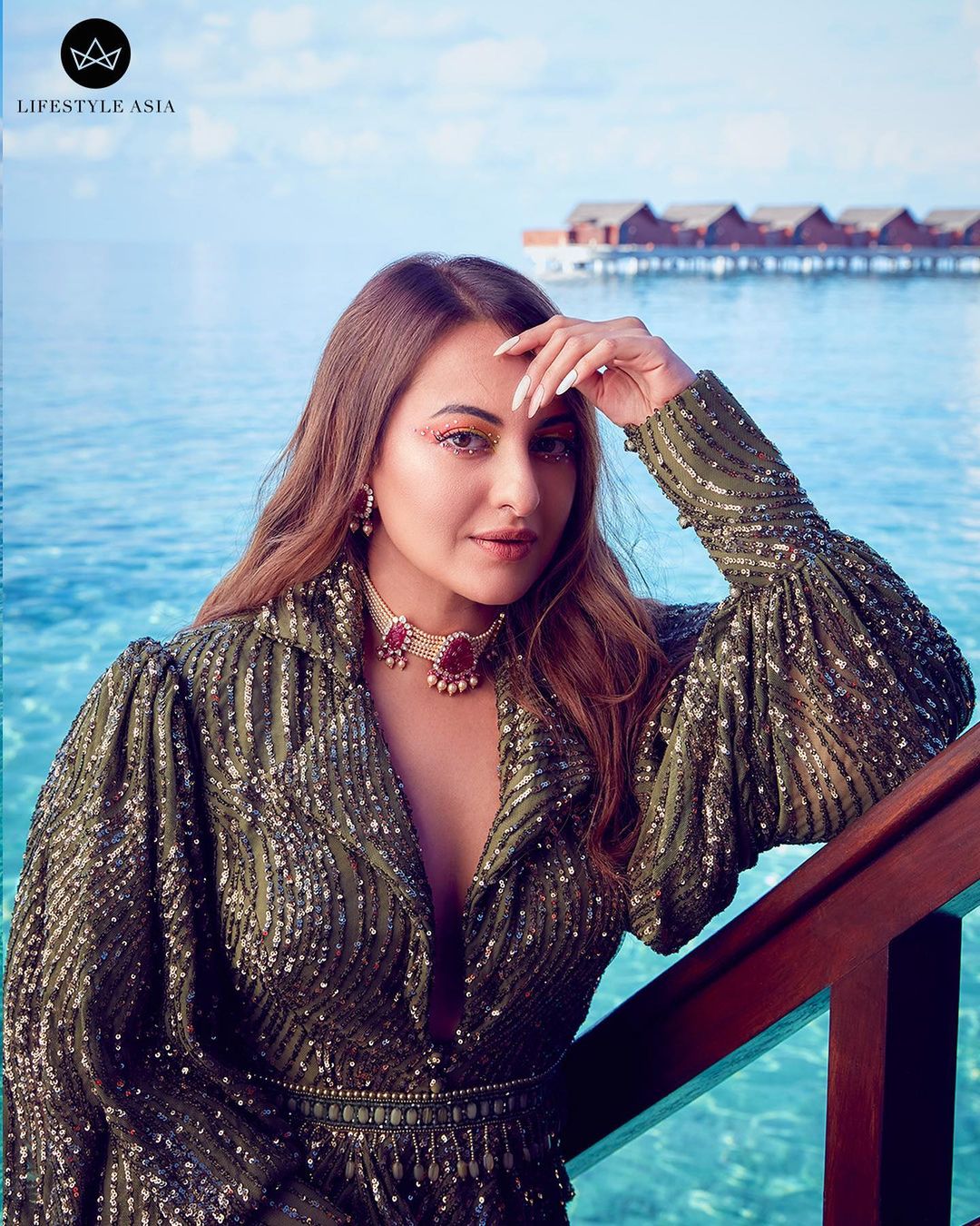 Sonakshi Sinha Goes Glam In Sequinned Outfits During Her Photoshoot In Maldives Heres A