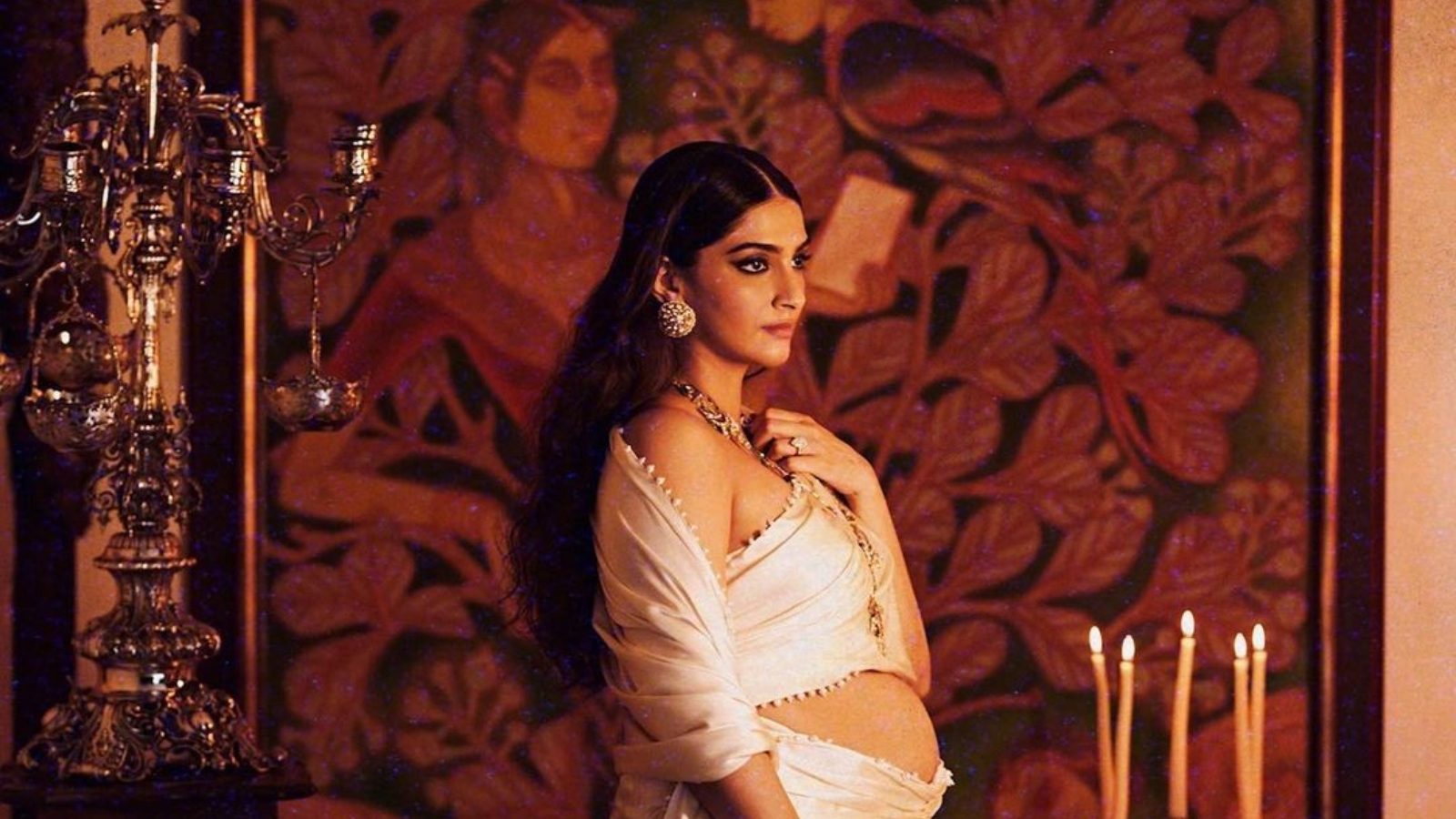 Mom-to-Be Sonam Kapoor Looks Like A Painting In This Latest Photo Shoot ...