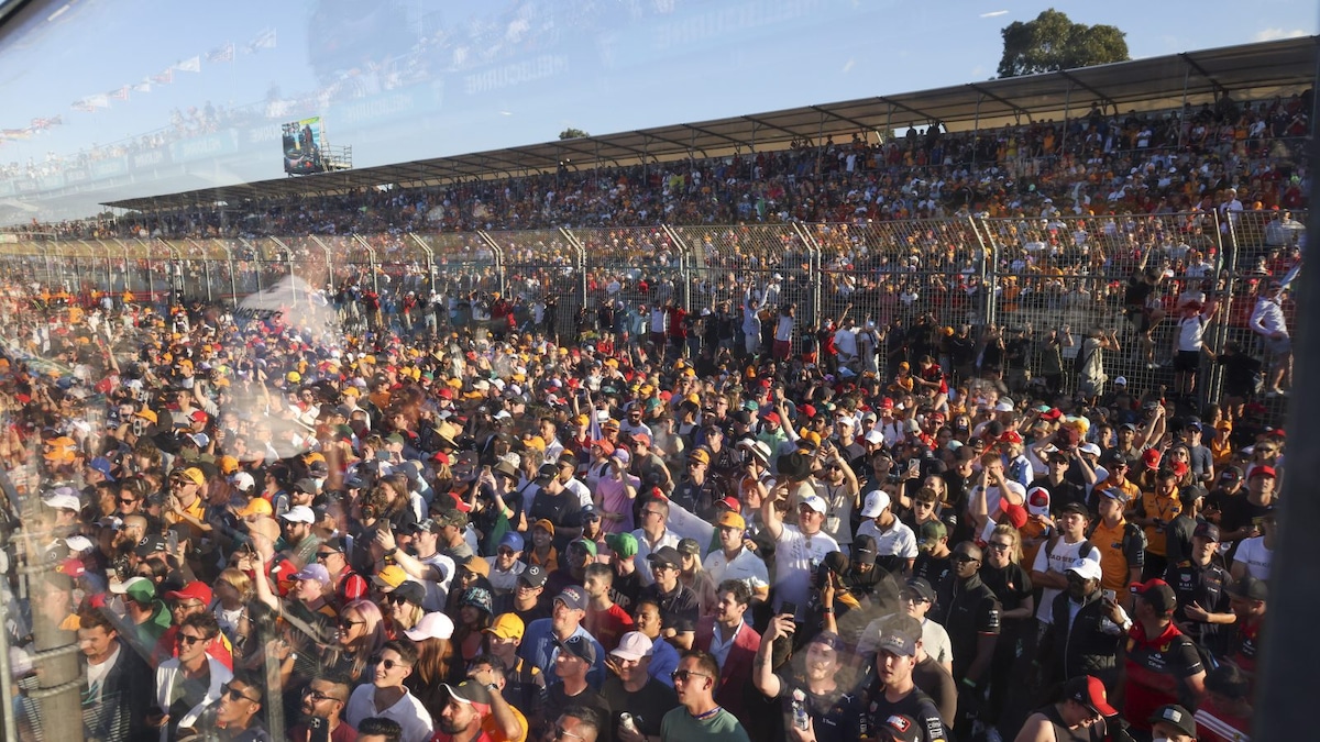 Australian Grand Prix: Record 419,000 Fans Flock to Albert Park on Raceday