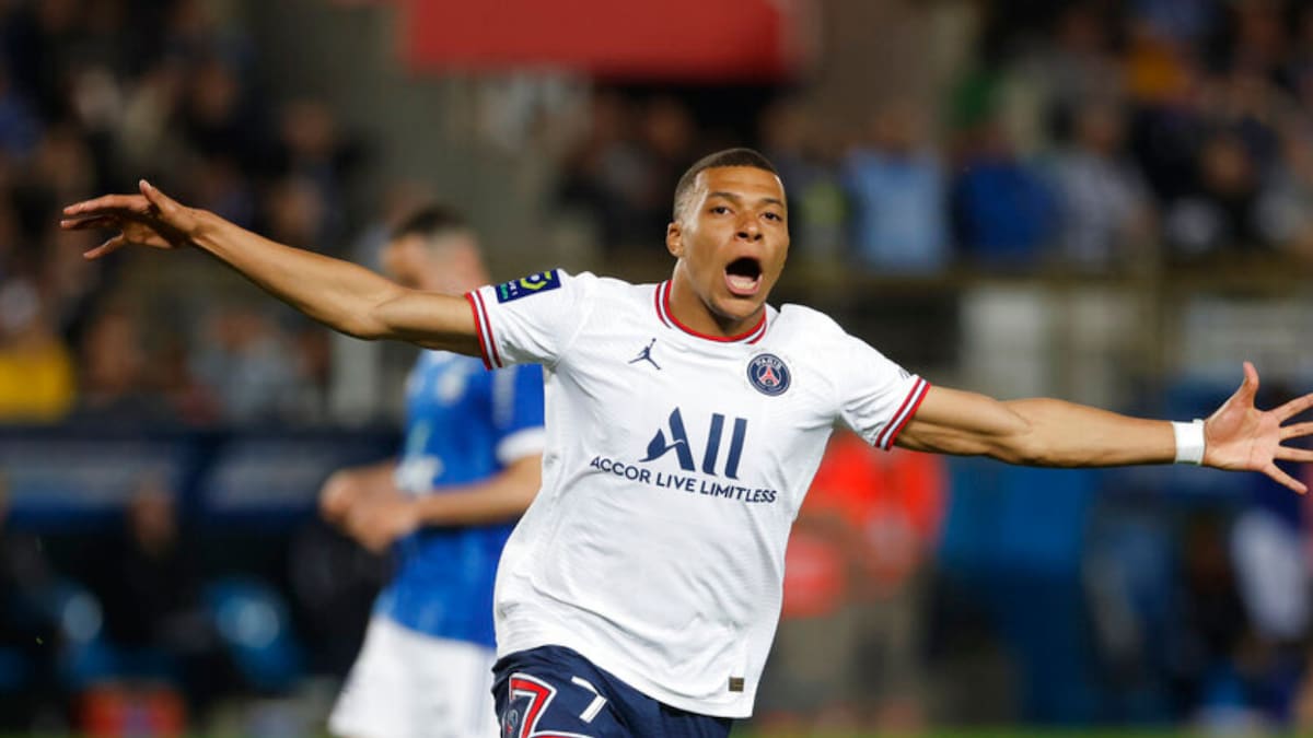 Ligue 1: Kylian Mbappe Bags Brace as PSG Held to 3-3 Draw by Strasbourg