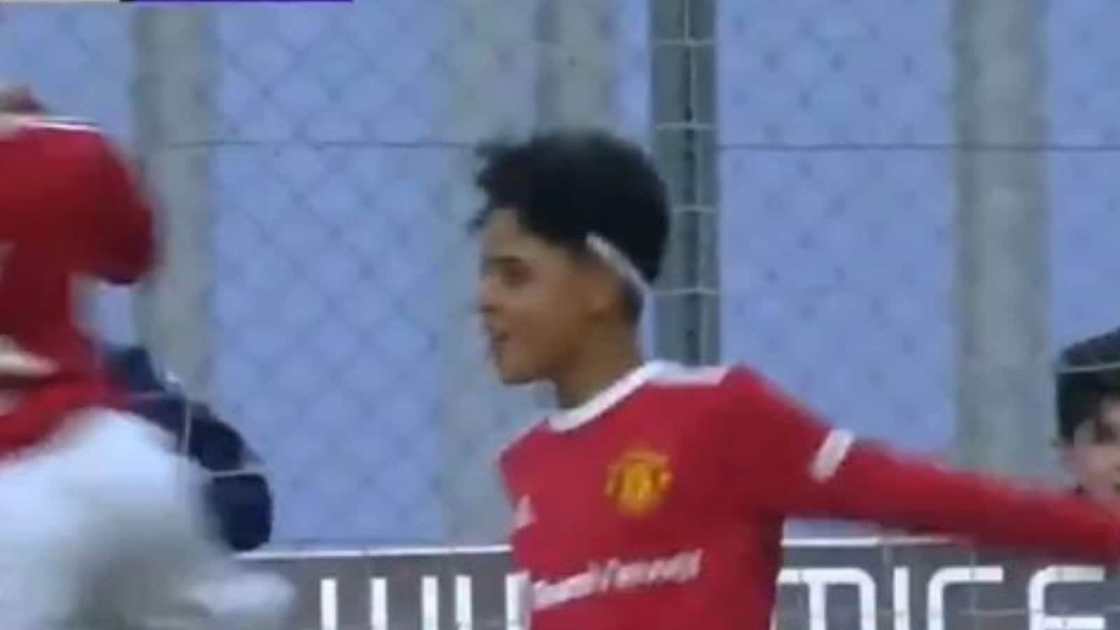 Siuuu! Cristiano Ronaldo Jr Scores for Manchester United U-12 and