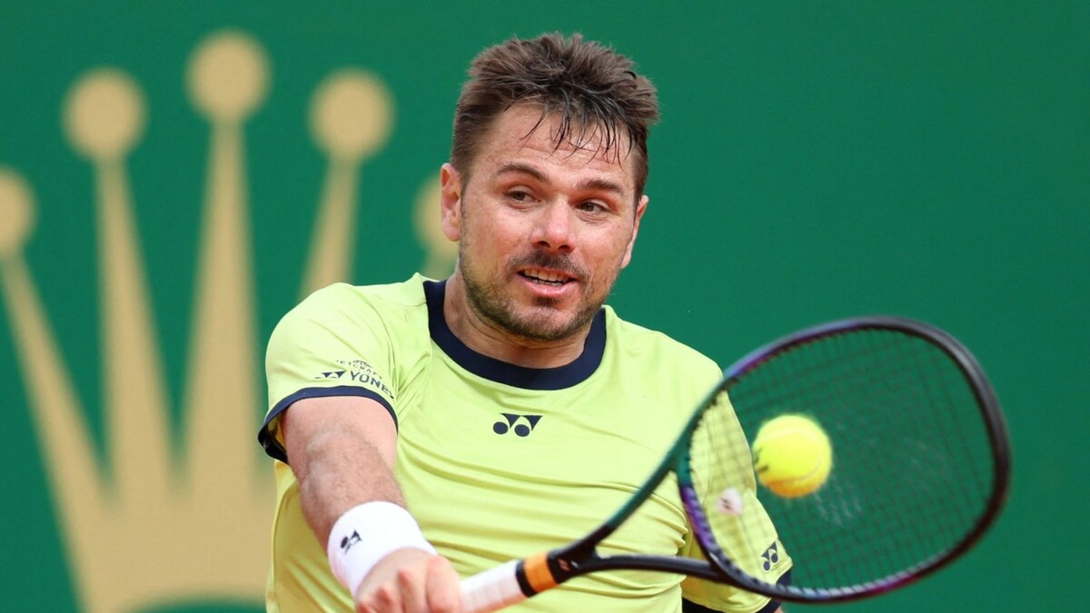 Stan Wawrinka Loses on Return After Year Out Injured