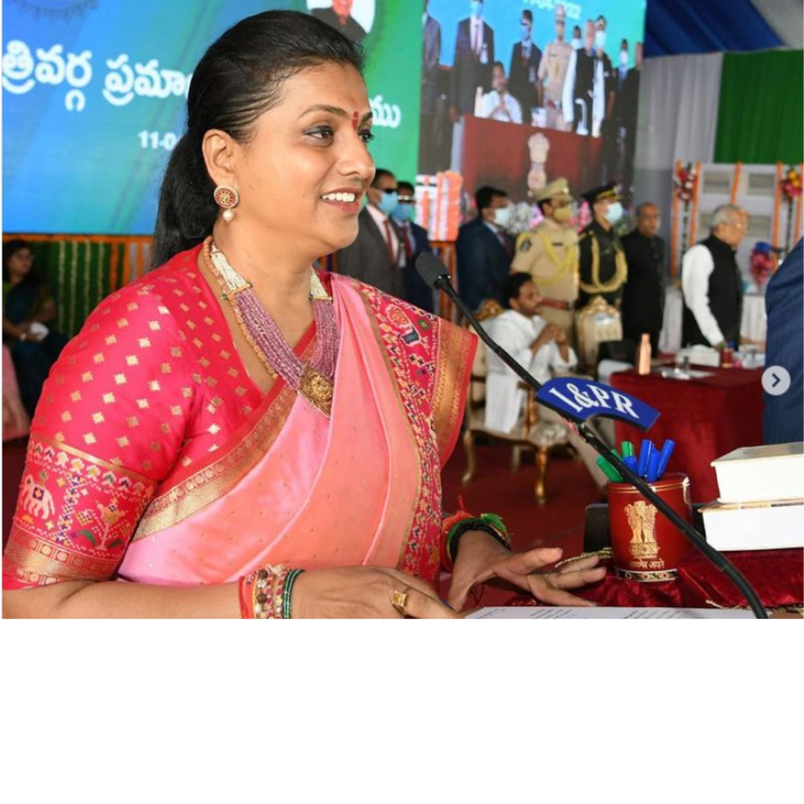 1600px x 1600px - Here's Why Actress Roja Selvamani Quit Telugu Comedy Show Jabardasth -  News18
