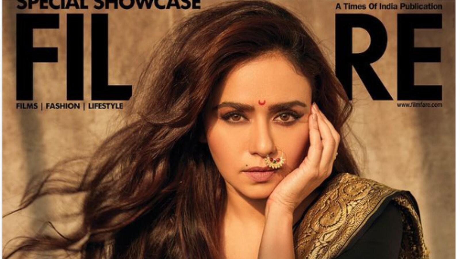 amruta-khanvikar-becomes-first-marathi-actress-to-grace-cover-of