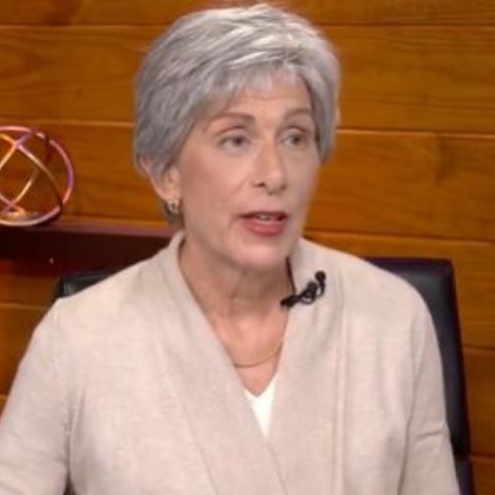 Amy Wax's Instagram, Twitter & Facebook on IDCrawl