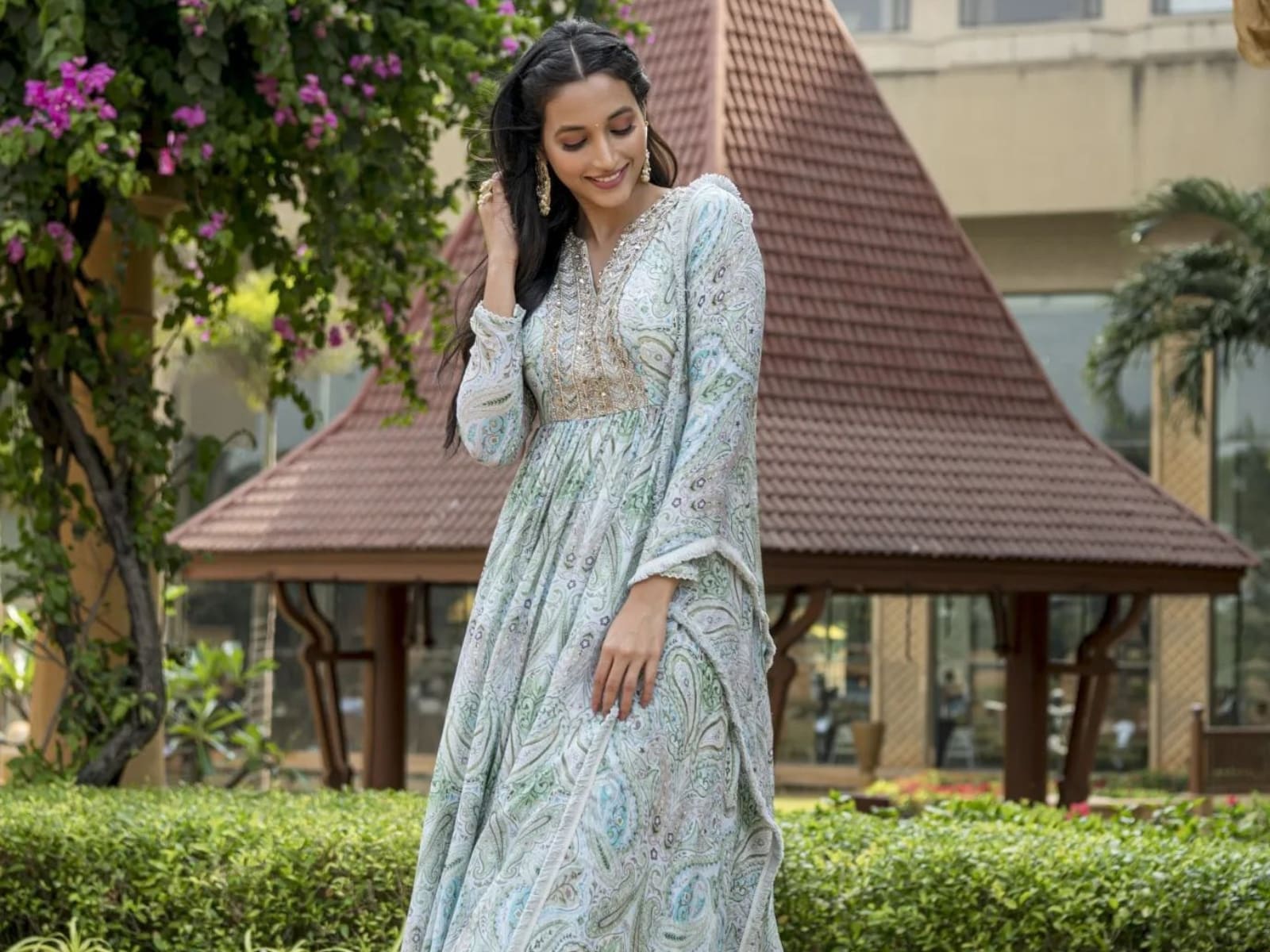 1600px x 1200px - KGF: Chapter 2 Actress Srinidhi Shetty's Elegant Look In Indian Outfit Goes  Viral - News18