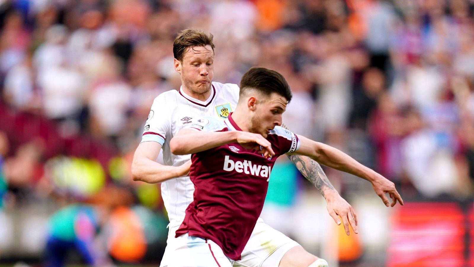 Premier League Struggling Burnley Held 1-1 at West Ham After Sean Dyches Exit