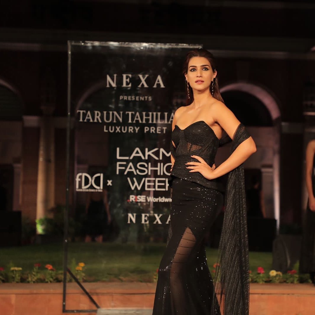 Kriti Sanon turned showstopper for one of the off-site showcases. Image: Instagram