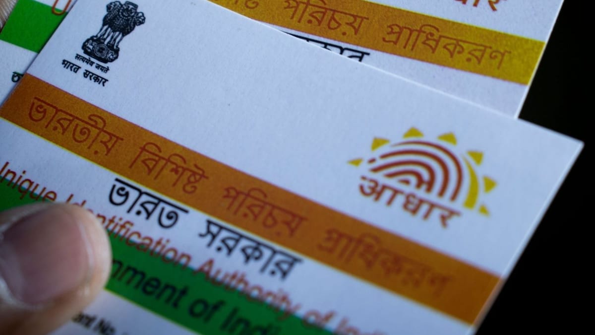 Don't Share Photocopy of Your Aadhaar Card With Anyone: Government [Update]