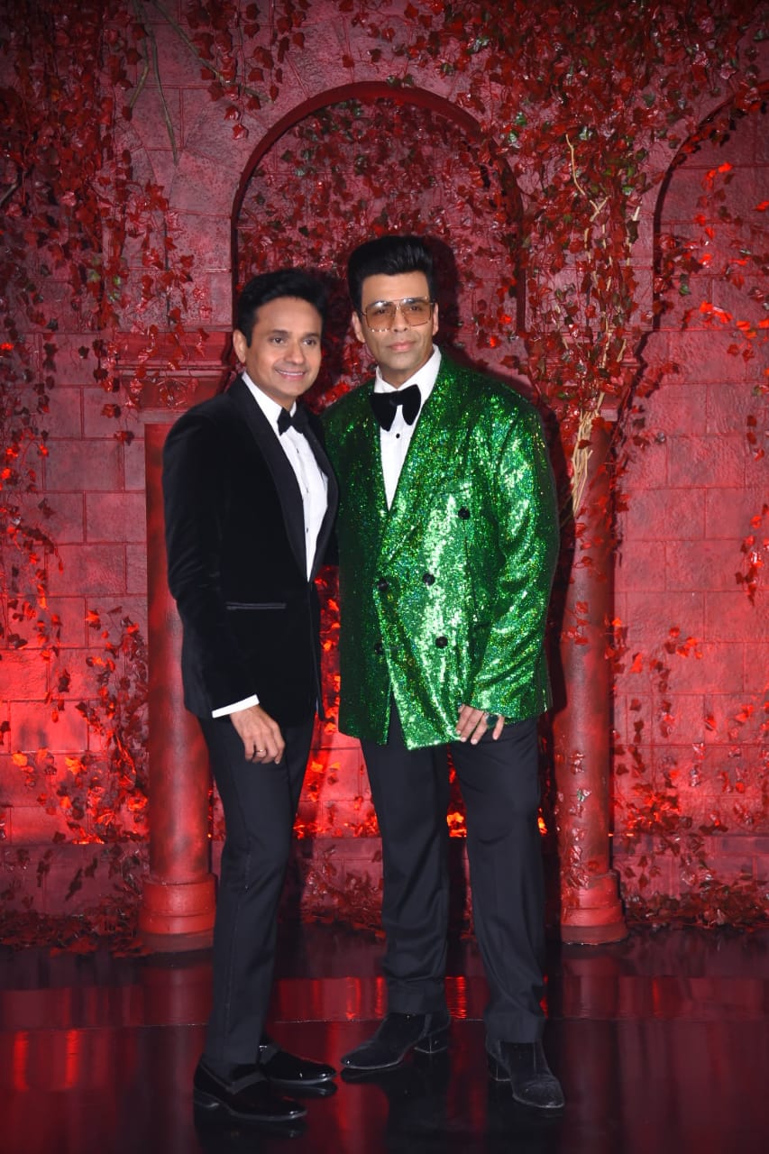 Karan Johar and Apoorva Mehta at KJo's 50th birthday bash. (Pic: Viral Bhayani)