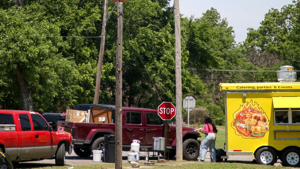 1 Killed, 7 Injured In Shooting At A Festival In Oklahoma