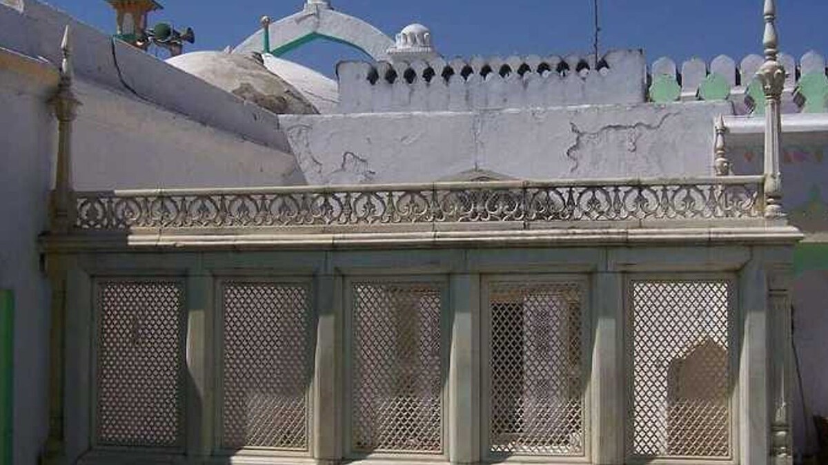 Maharashtra: ASI Closes Aurangzeb's Tomb for 5 Days