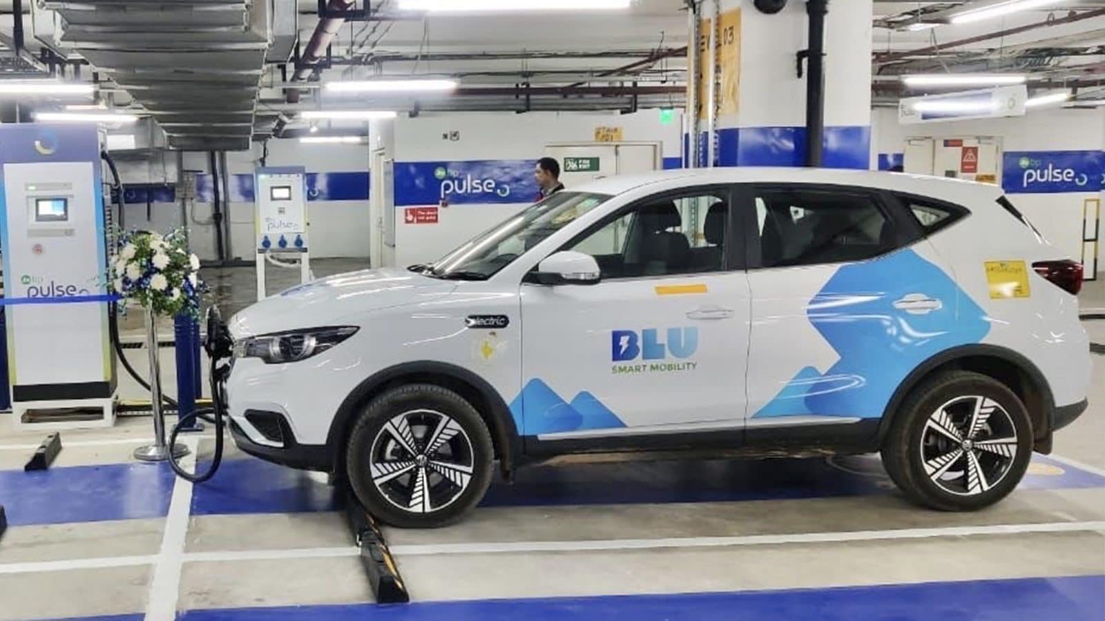 EV Ride-Hailing Platform BluSmart to Add 5000 Electric Cars in Fleet,  Raises $25 Million - News18