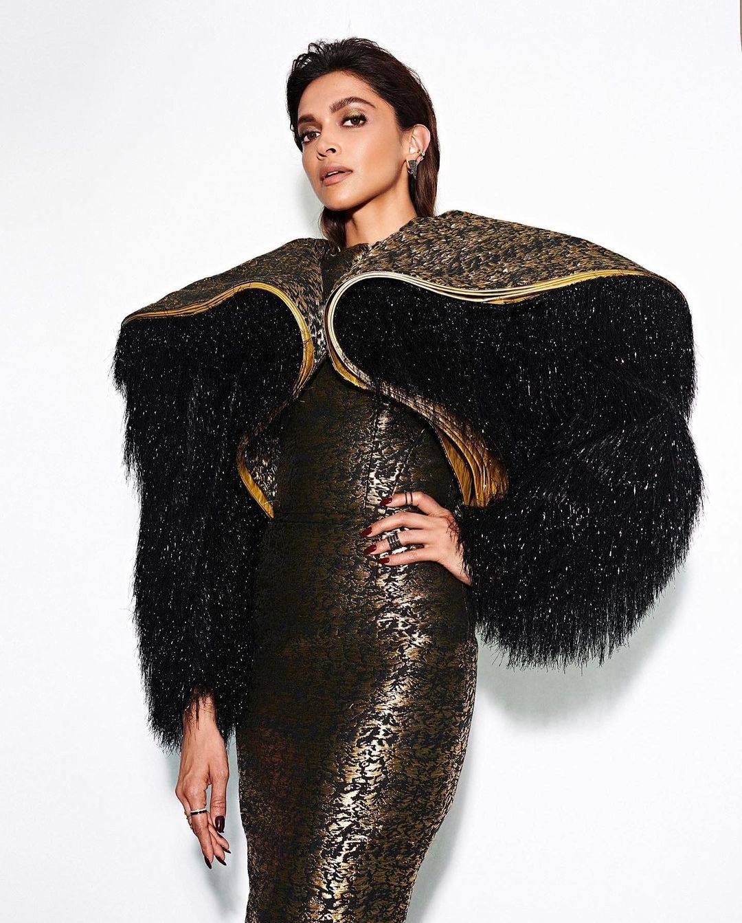 Cannes 2022: Deepika Padukone Looks Regal In Custom Louis Vuitton