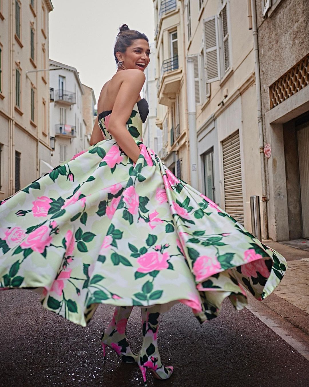 Cannes 2022: Deepika Padukone Fashion Brand Louis Vuitton House Ambassador  🔥