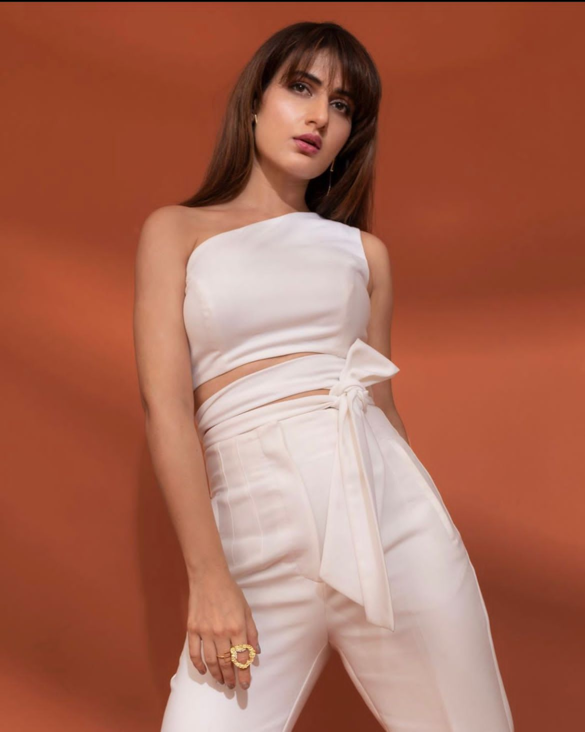 Fatima Sana Shaikh Looks Simple Yet Elegant In White Outfit (Photo: Instagram) 