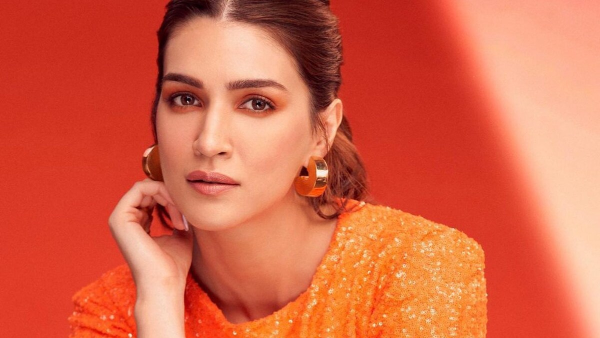 Kriti Sanon Captures Beauty Of Ladakh On Her Way To Ganapath Sets Reveals Her Current Favourite