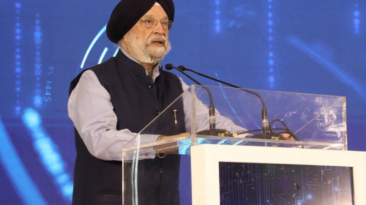 'Global Economy on Basis of Oil at $110 a Barrel Not Sustainable': Hardeep Puri Points to Neighbours' Woes