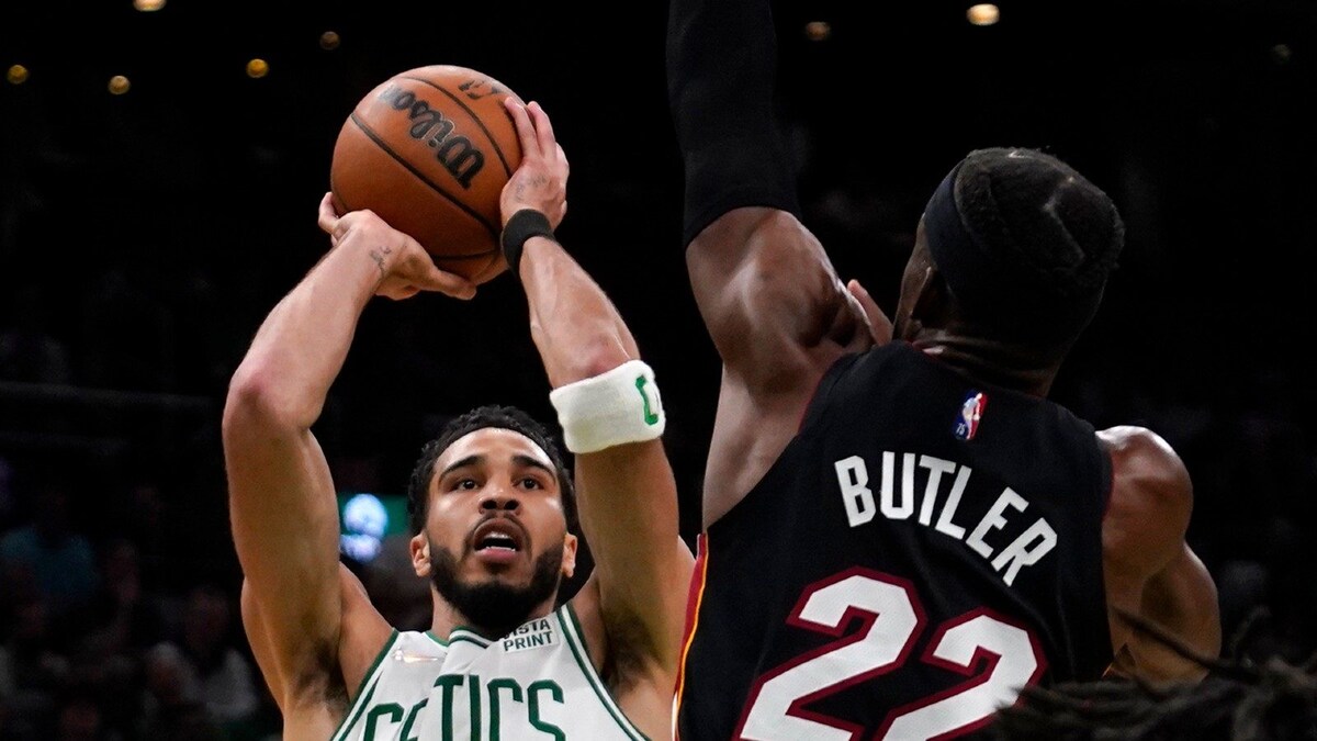 NBA: Jayson Tatum, Boston Celtics Bury Miami Heat Early, Level Series 2-2