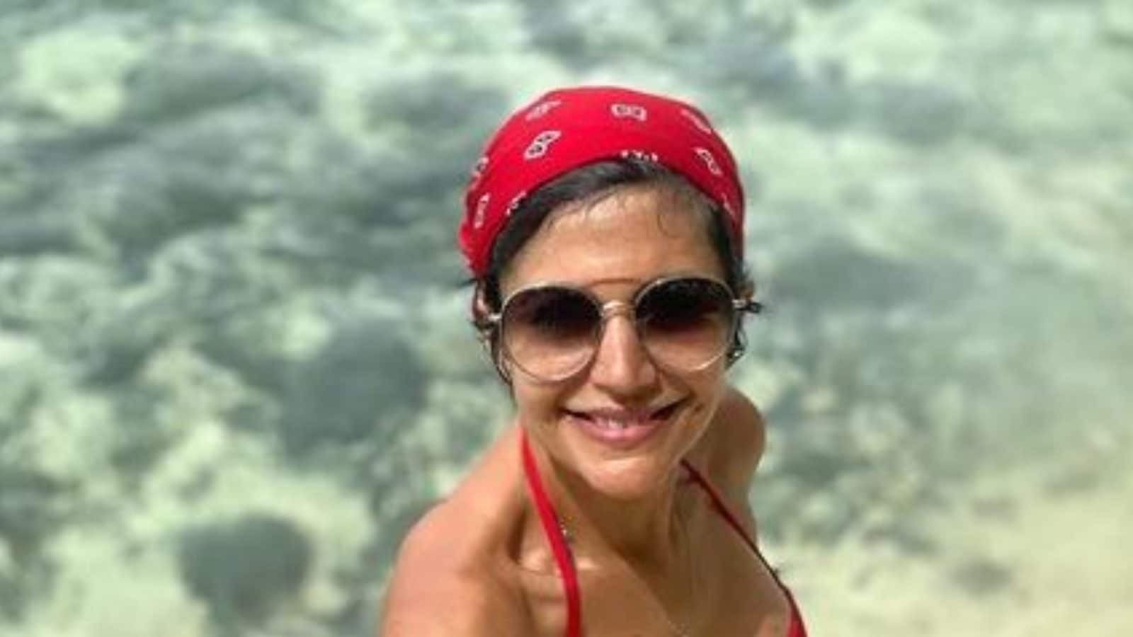 Mandira Bedi Posts Sizzling Selfies in Gorgeous Red Bikini, Mouni Roy Reacts