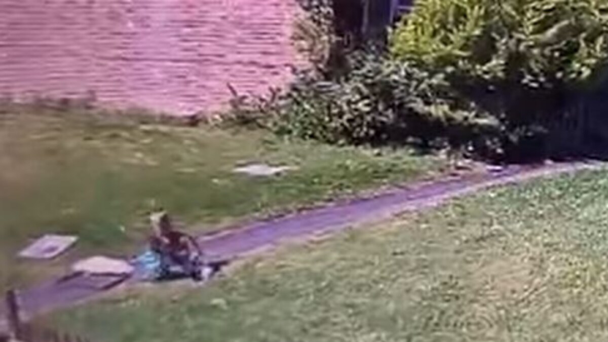 WATCH: Mother Dives into 20-feet Deep Sewage Drain to Save Toddler Who Fell Inside